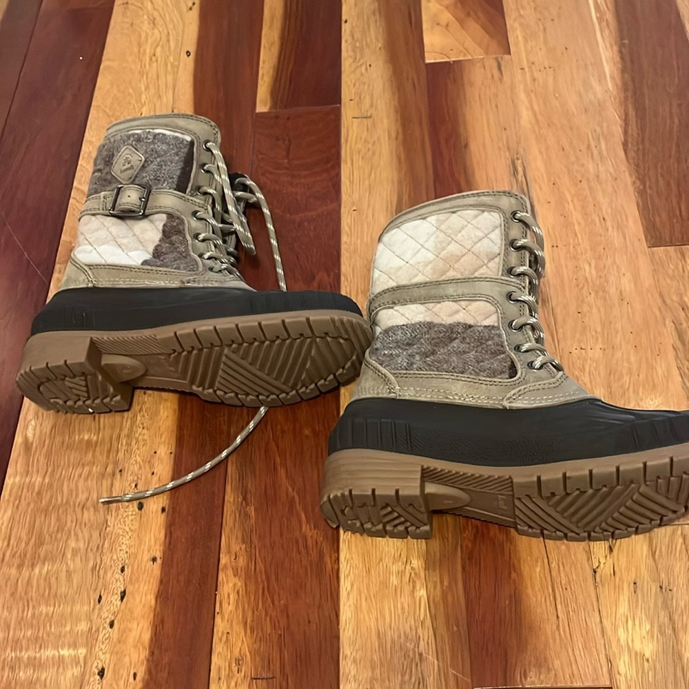 Womens kamik sienna boots!!